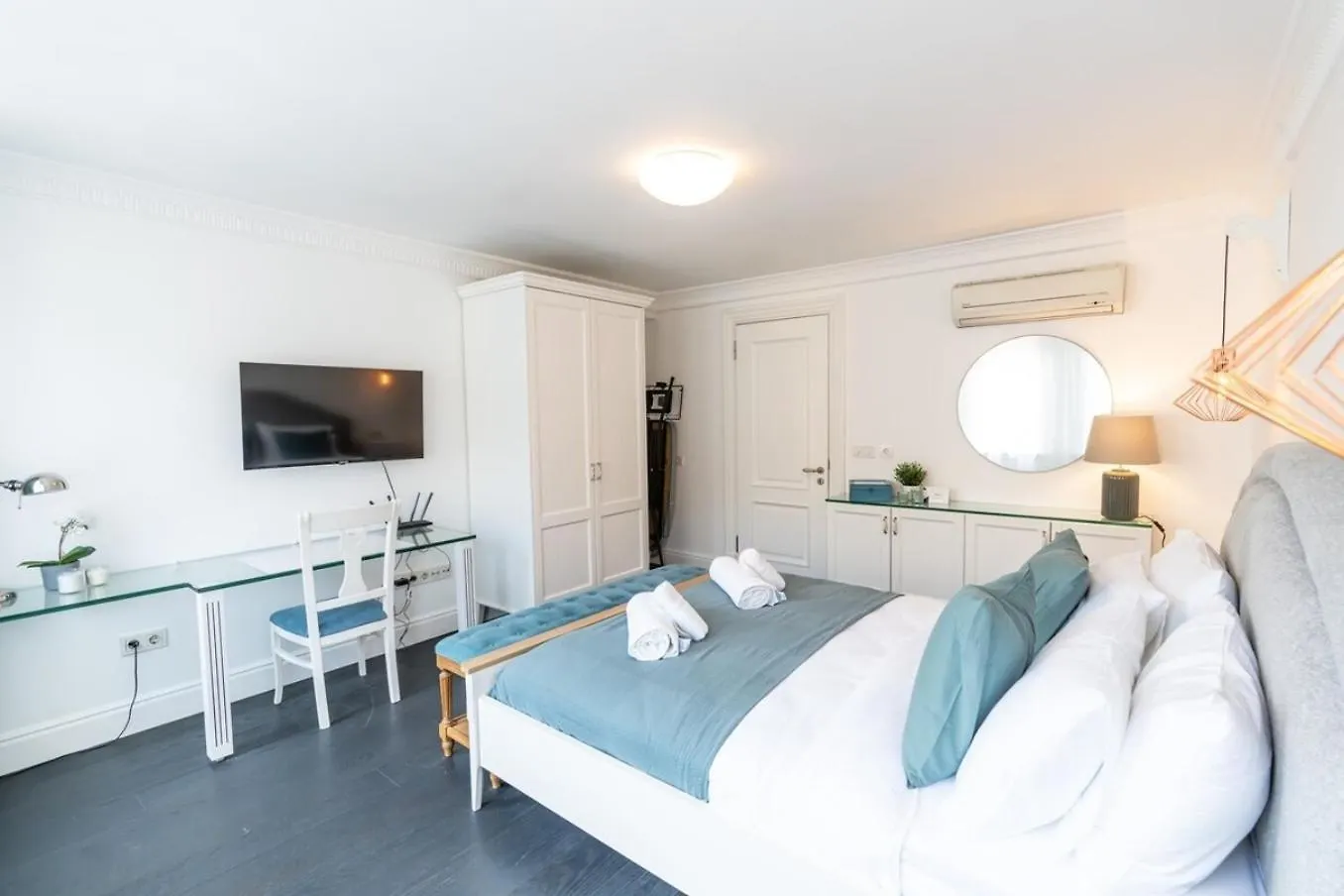 Stylish Duplex In Beyolu With Private Terrace Apartment Istanbul