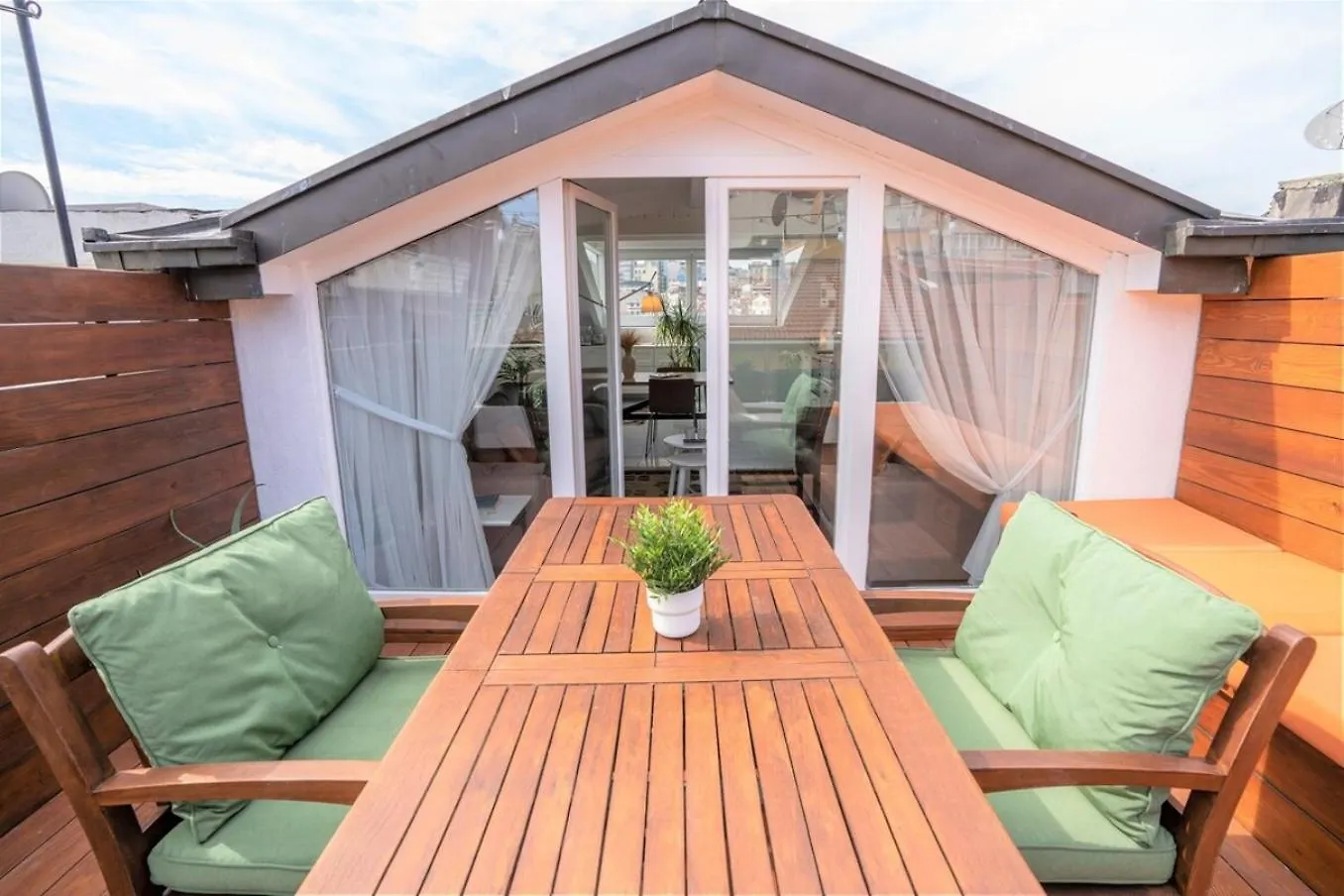 Stylish Duplex In Beyolu With Private Terrace Apartment Istanbul