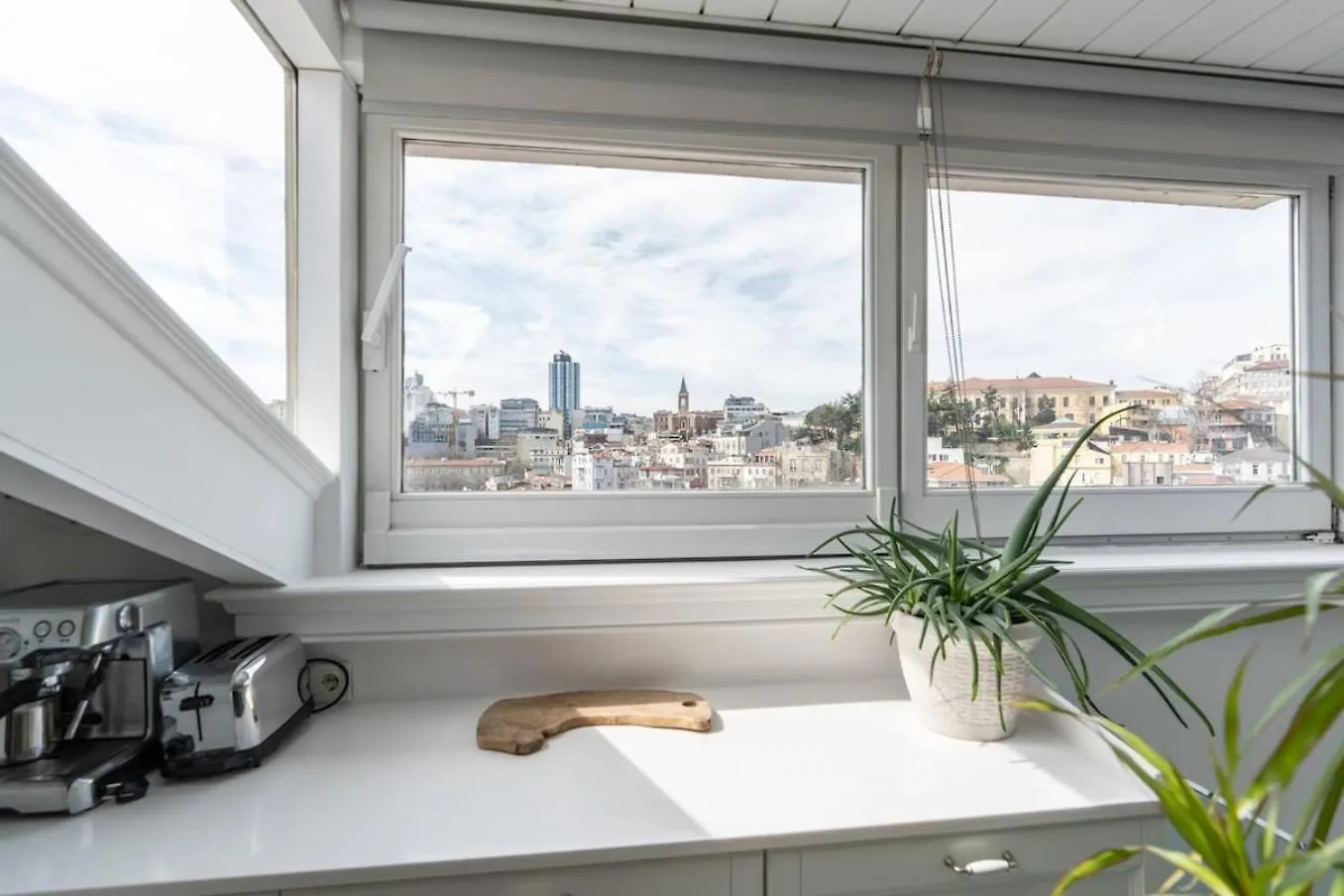 Stylish Duplex In Beyolu With Private Terrace Apartment Istanbul 0*,
